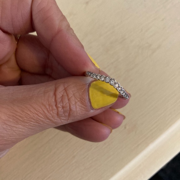 14K white gold diamond contour band - Picture 2 of 4